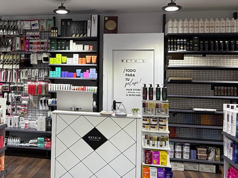 Tienda productos para el pelo peluquería BETH'S HAIR en Calle Clara del Rey 50 de Madrid