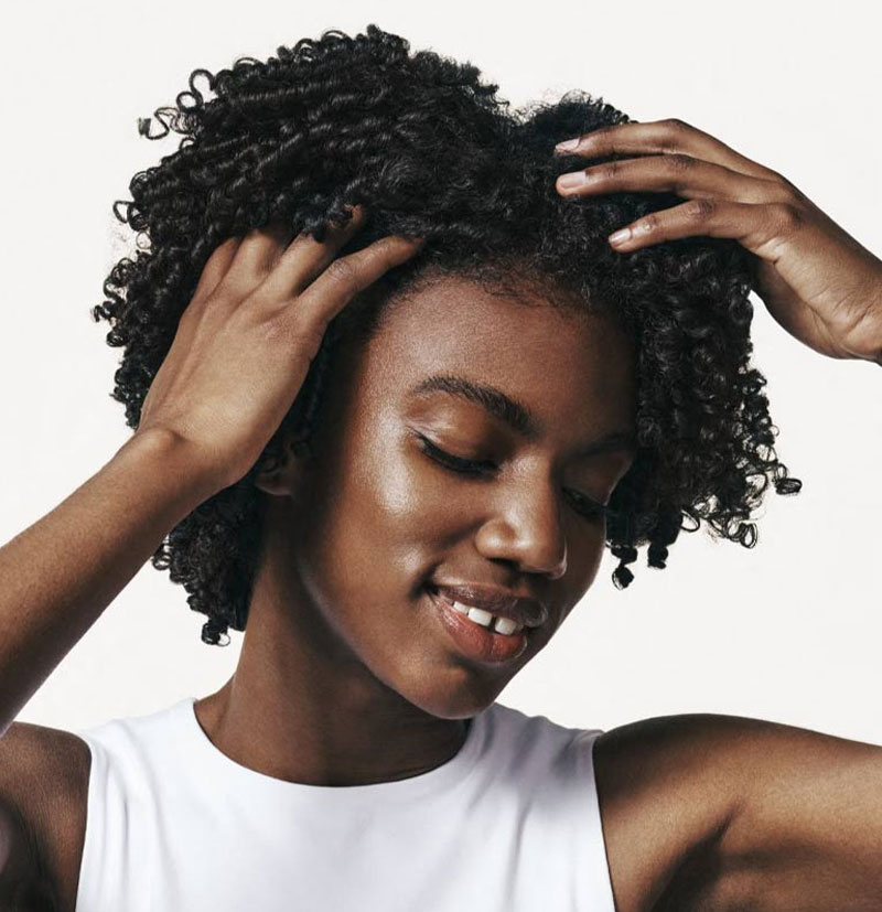 olaplex-0.5-tratamiento-antienvejecimeinto-para-el-cuero-cabelludo -scalp-longevity-treatment-50ml-07-850056933636-beths-hair.jpg