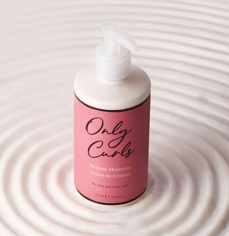 Acondicionador sin aclarado hidratación intensiva INTENSE MOISTURE LEAVE-IN CREAM de ONLY CURLS BETH'S HAIR Acondicionador sin aclarado hidratación intensiva INTENSE MOISTURE LEAVE-IN CREAM de ONLY CURLS BETH'S HAIR